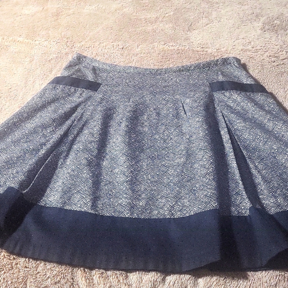 THE LIMITED A-Line Navy and White Skirt - Size M